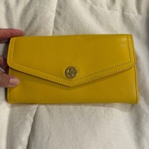 Ora Delphine Yellow Wallet